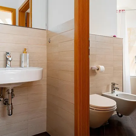 아파트 Bright Bohemian River