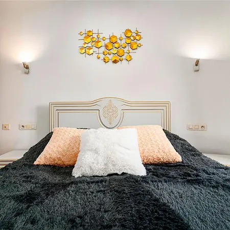 아파트 Bright Bohemian River *