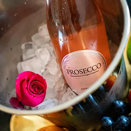 Bright Bohemian River 아파트 프라하